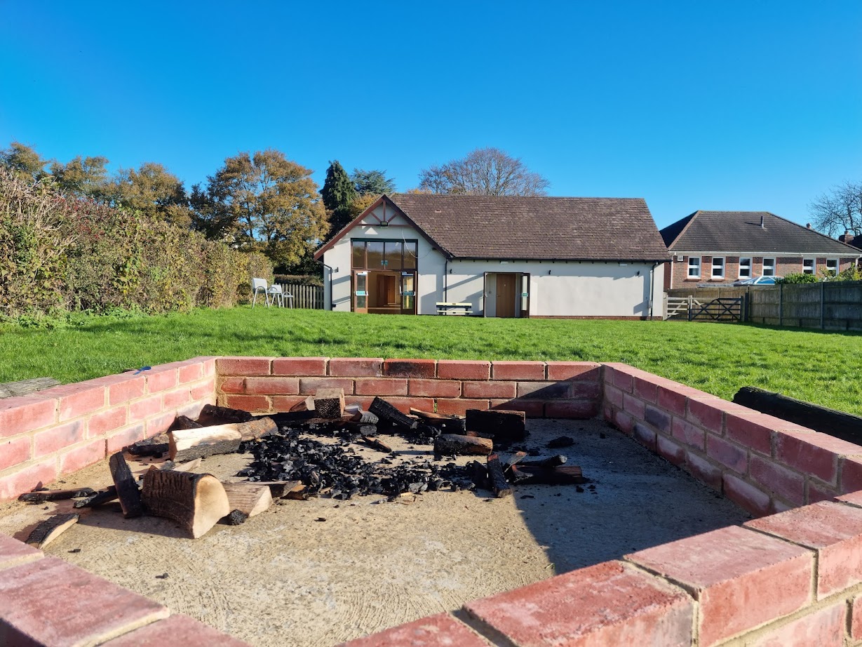 Large Garden and Fire Pit